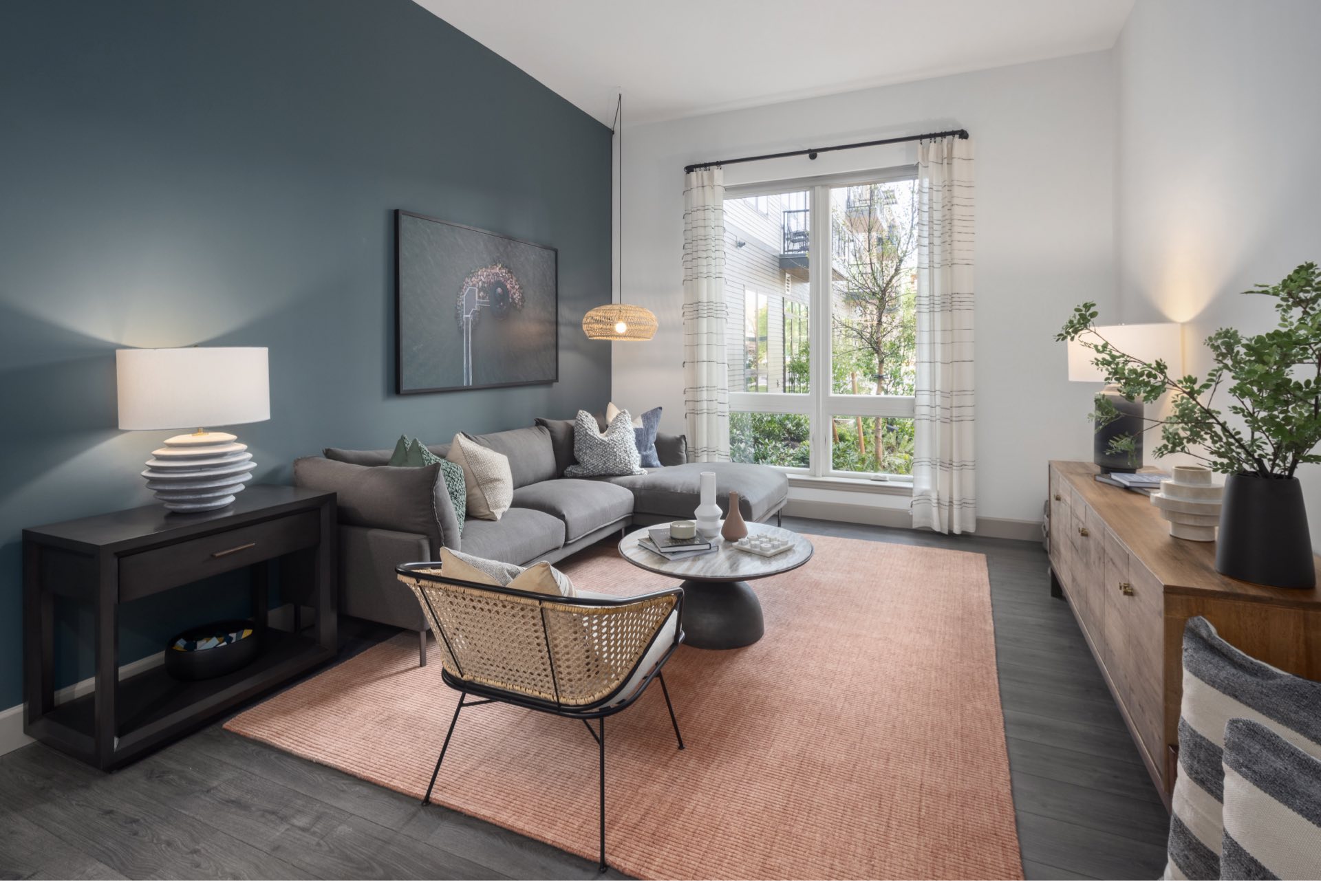 features image left one